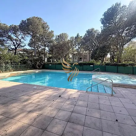 Lägenhet Cocon Des Gemeaux Fréjus